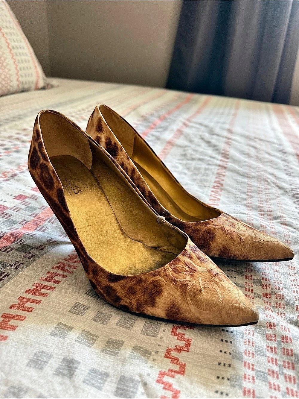 Guess Women's Animal Print Heels US 8